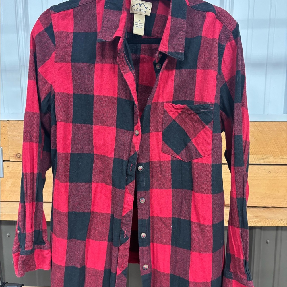 Woolrich Red and Black Checkered Men's Shirt